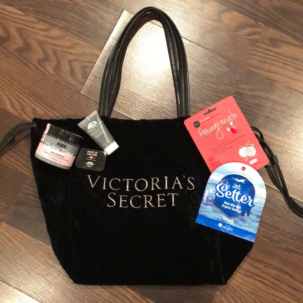 Beauty bag with goodies